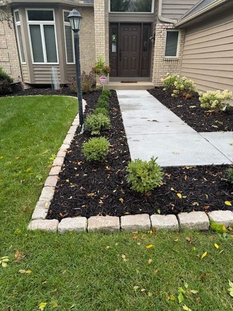 Gallery photos for Stunning Cobblestone Landscape Design Upgrade: Image #2